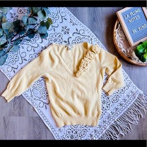 Banana Republic Wool Pullover V-neck 3/4 Length Sleeve